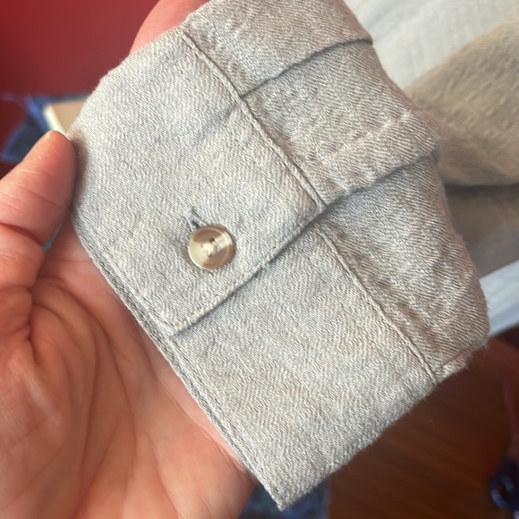 New grace & love button down light gray blouse - Picture 7 of 16